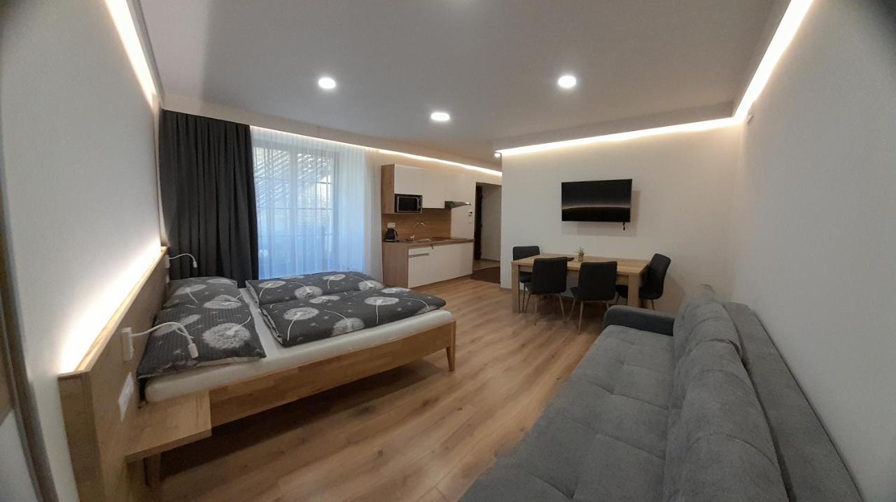 Apartmany Lumi Veľký Slavkov Eksteriør bilde